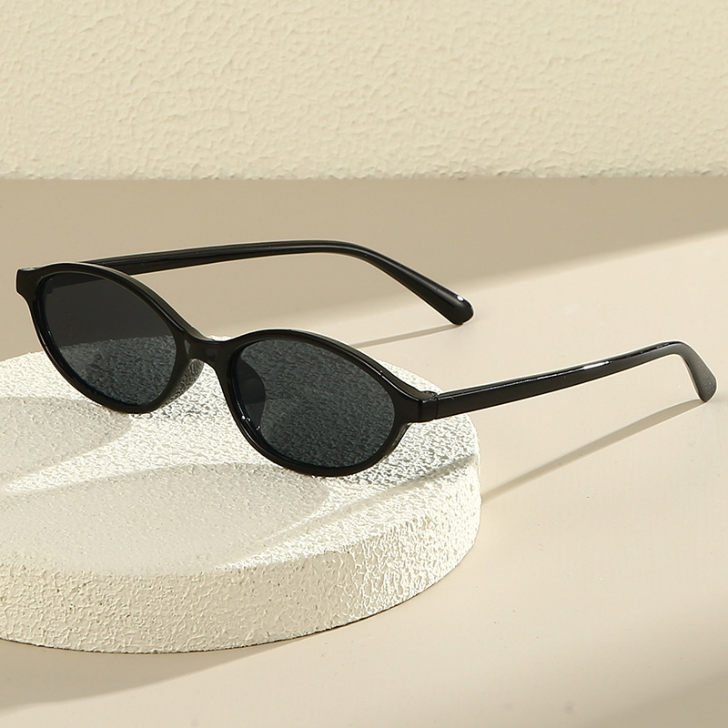 Nouvelles Lunettes de Soleil V - Sunglasses Cat Eye avis et prix